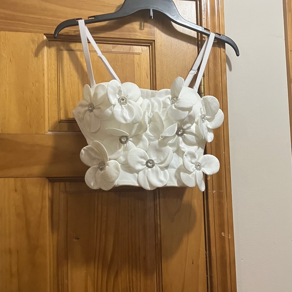 White Floral Embellished Crop Top